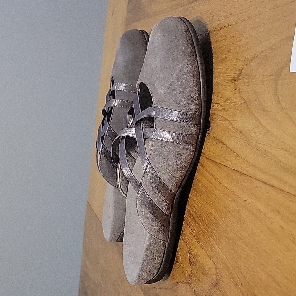 Vionic Gray Suede Mules with Straps